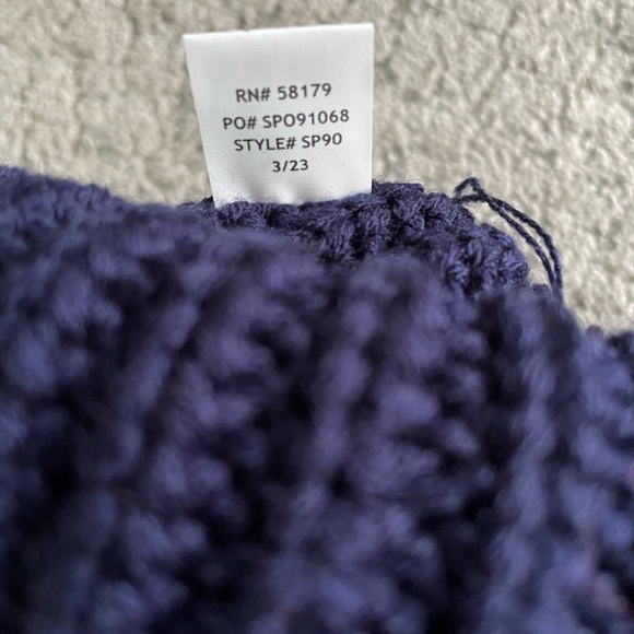 For King And Country Knit Beanie Cap - Picture 6 of 6